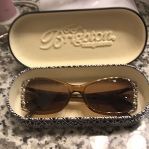 Fancy sunglasses with case
